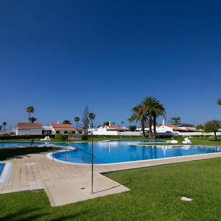 Holycan Bungalow - Solarium & Garden Casa vacanze *